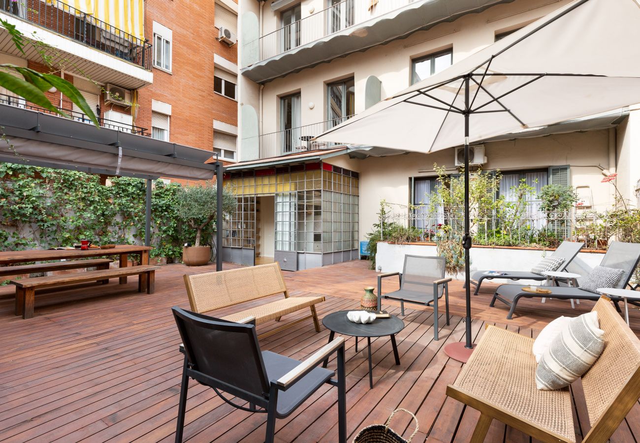 Apartamento en Barcelona - Eixample Luxury 2BR APT With Private Terrace by Olala Homes