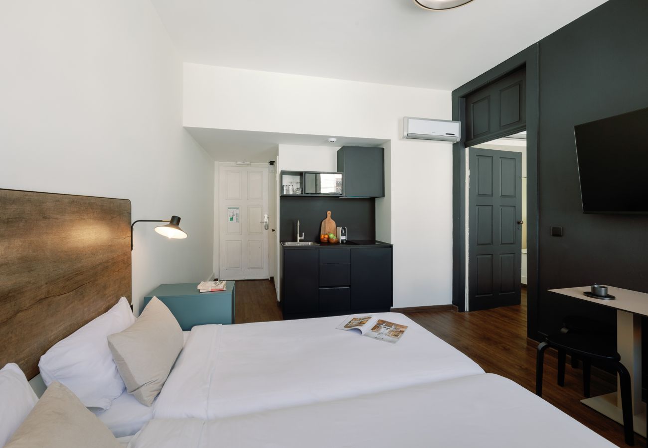 Alquiler por habitaciones en Oporto - Cosme Studio Apartment by Olala Homes