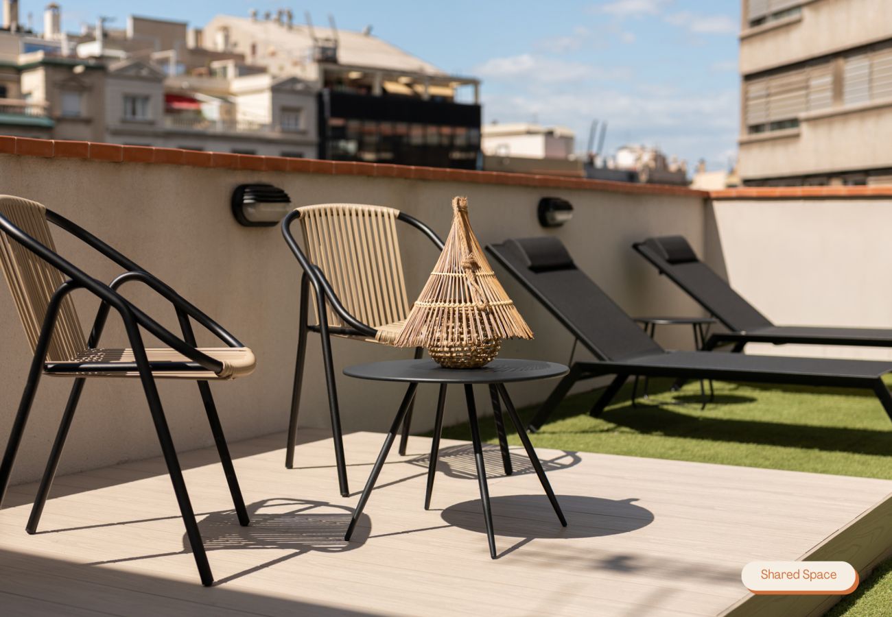 Apartamento en Barcelona -  Casanova Apartment with Terrace by Olala Homes