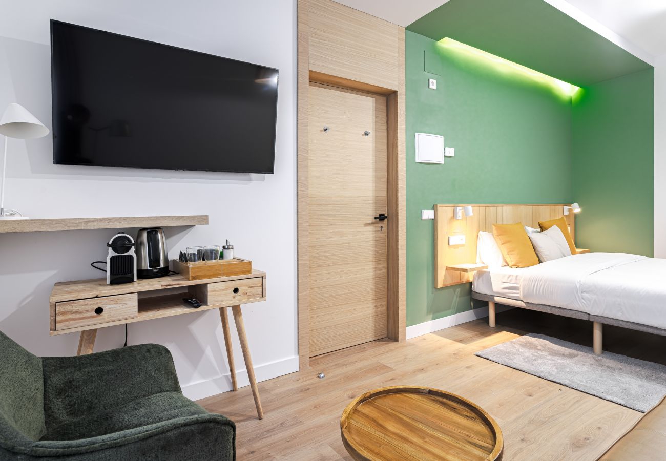 Alquiler por habitaciones en Madrid - Vallecas Suites - Double Room