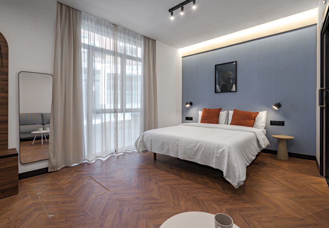 Alquiler por habitaciones en Madrid - Style Suites - Triple Accessible