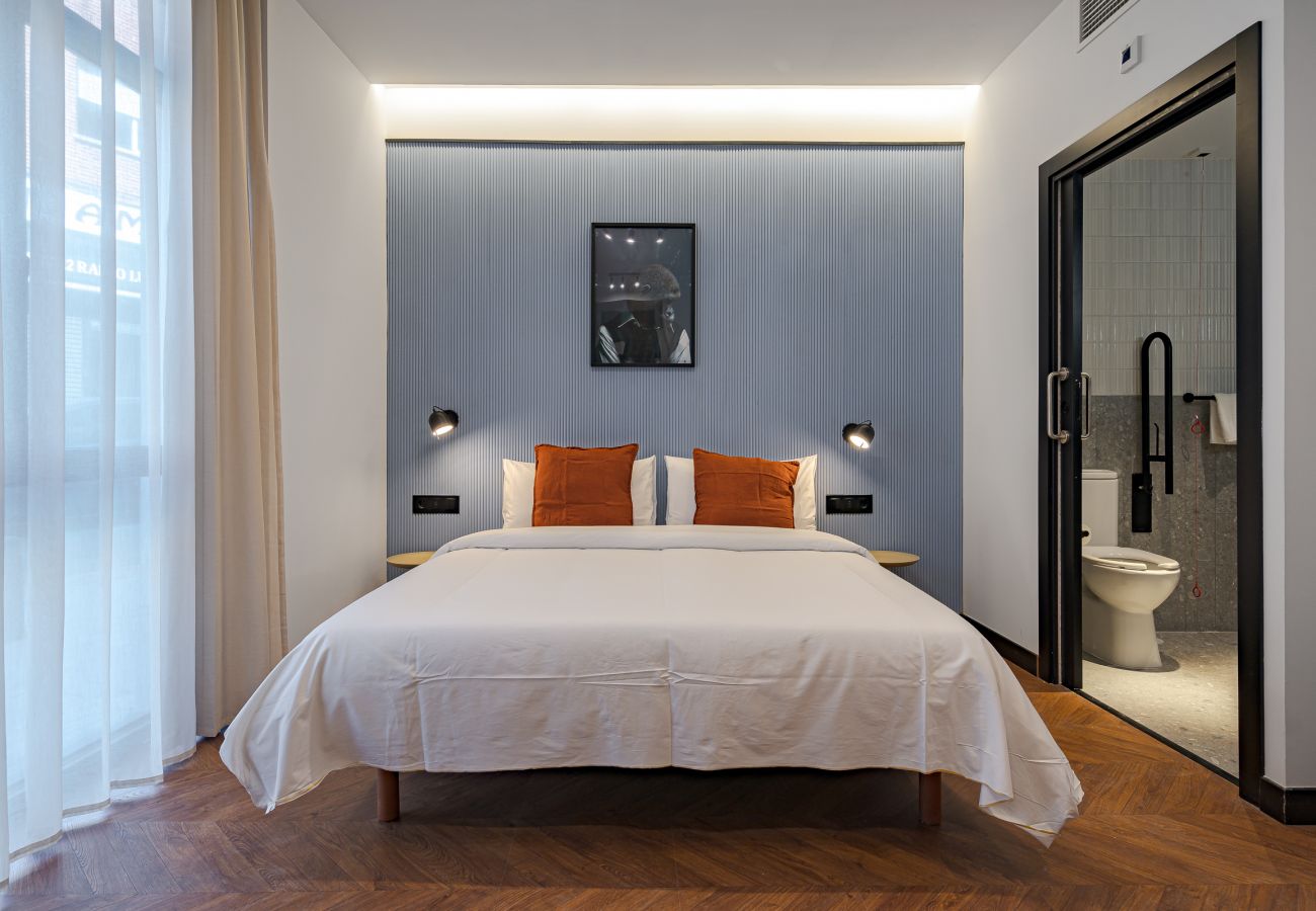 Alquiler por habitaciones en Madrid - Style Suites - Triple Accessible