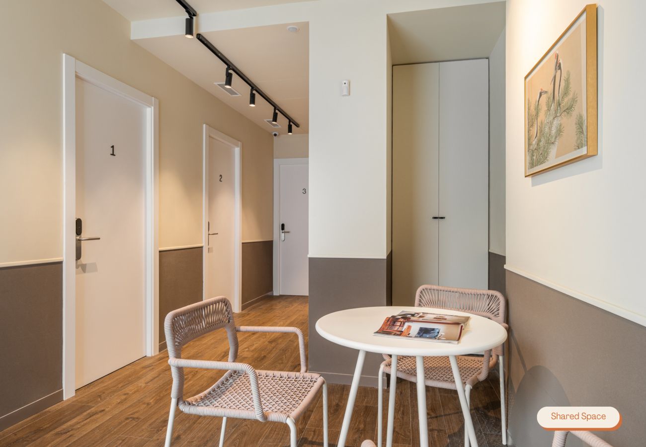 Alquiler por habitaciones en Hospitalet de Llobregat - Olala La Florida - Accessible Suite