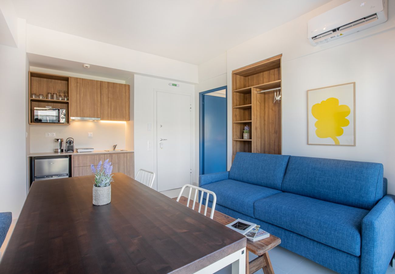 Apartamento en Athens - Olala Kallithea | Two Bedroom Apartment with Balcony