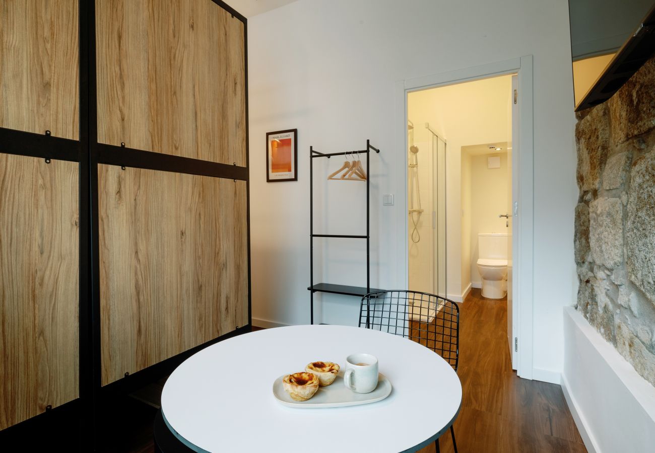 Alquiler por habitaciones en Oporto - Cosme Tiny Studio by Olala Homes