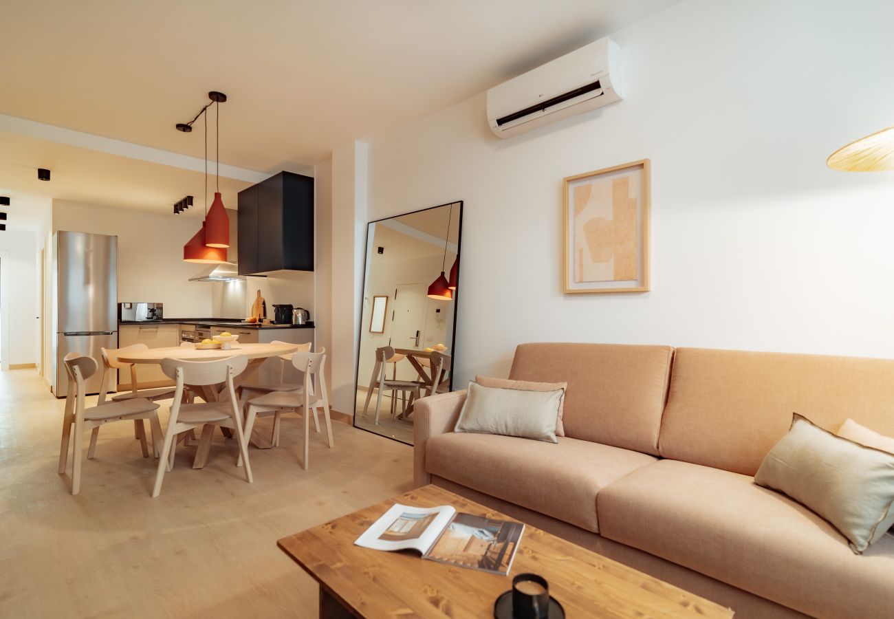 Appartement à Seville - Los Olivos - 2 Bedroom Apartment with Patio