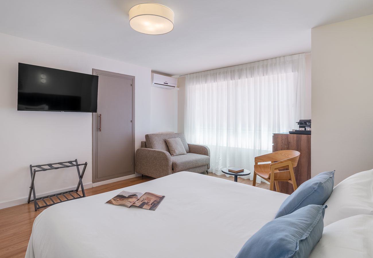 Chambres d'hôtes à Granada - Olala Granada Suite - Triple Room
