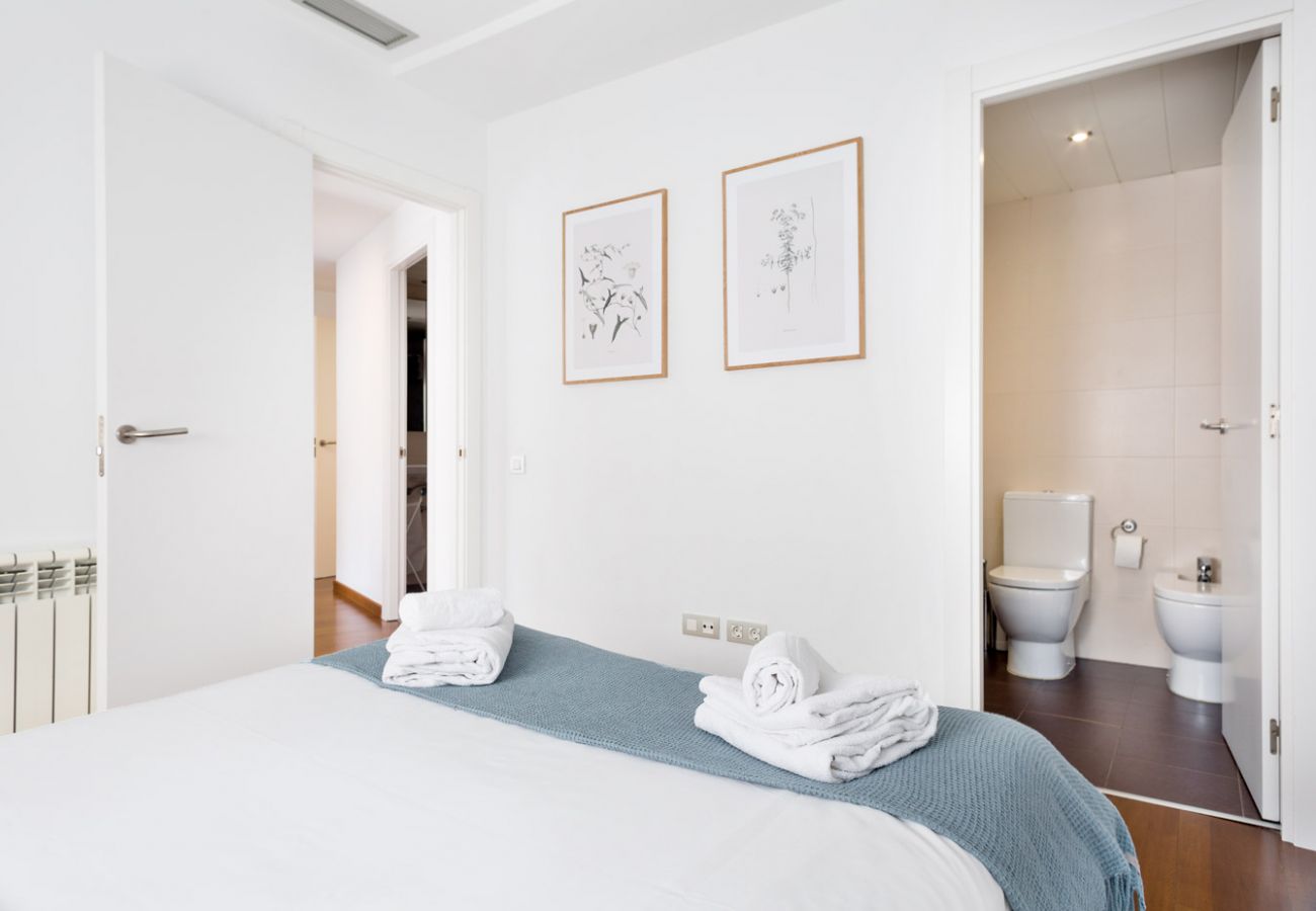 Apartamento em Barcelona -  Les Corts Exclusive 3BR Flat w/ terrace by Olala Homes 