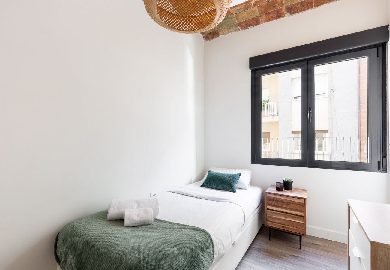 Apartamento em Hospitalet de Llobregat - Olala Modern Catalan Flat 15m Camp Nou