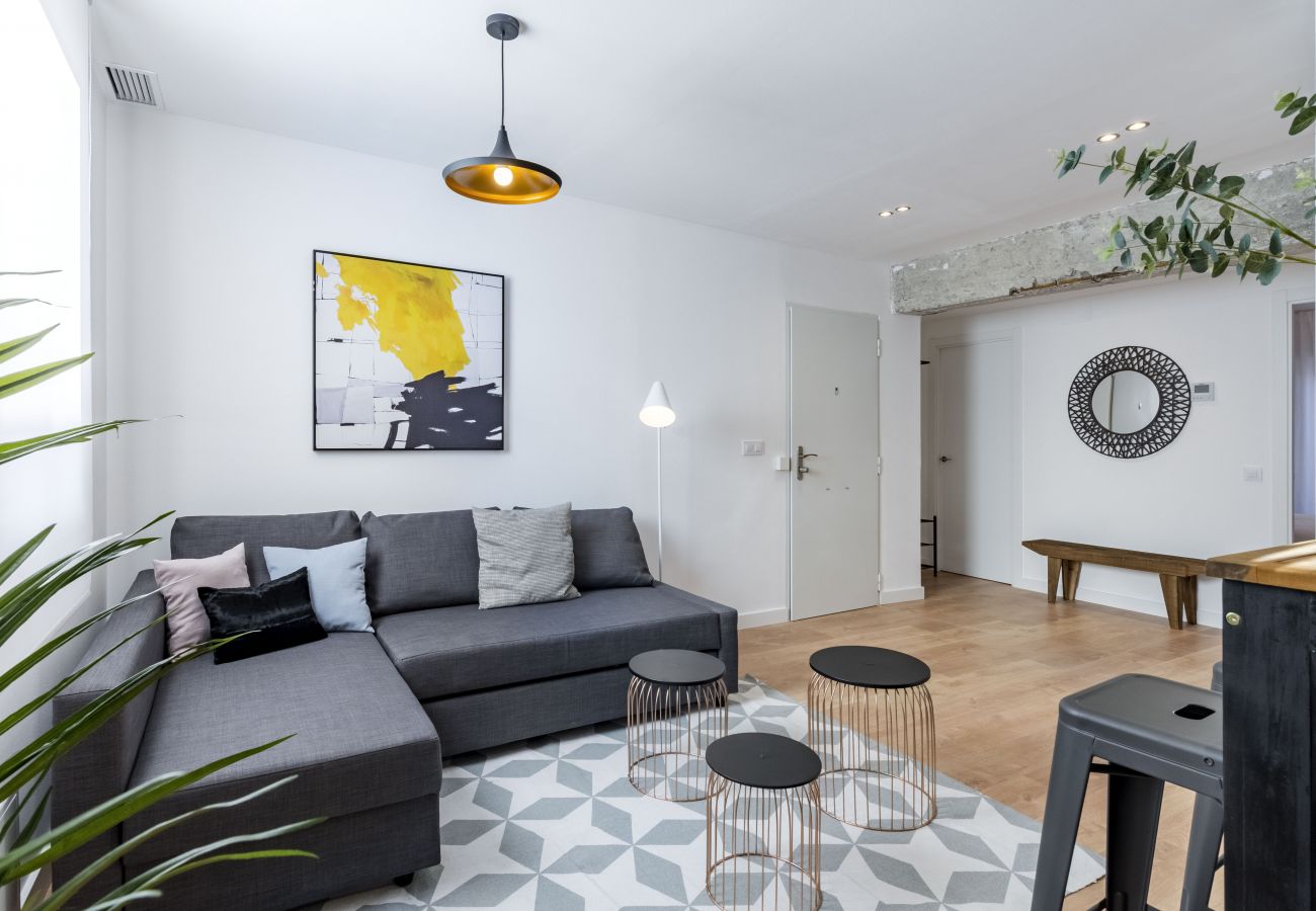 Apartamento em Madrid - Olala Style Apartment 3Bedroom Apartment with Balcony 9.1