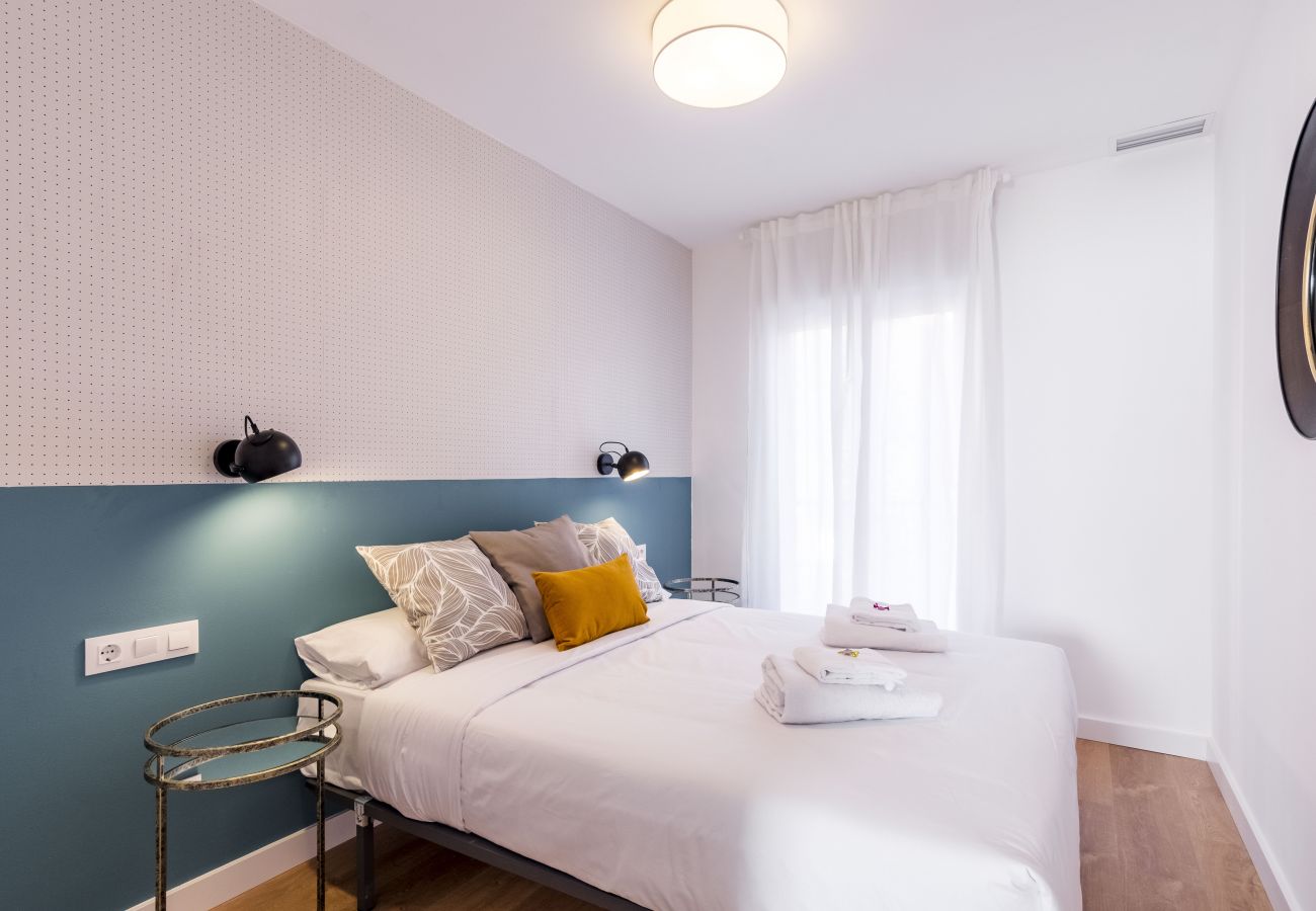 Apartamento em Madrid - Olala Style Apartment 3Bedroom Apartment with Balcony 9.1