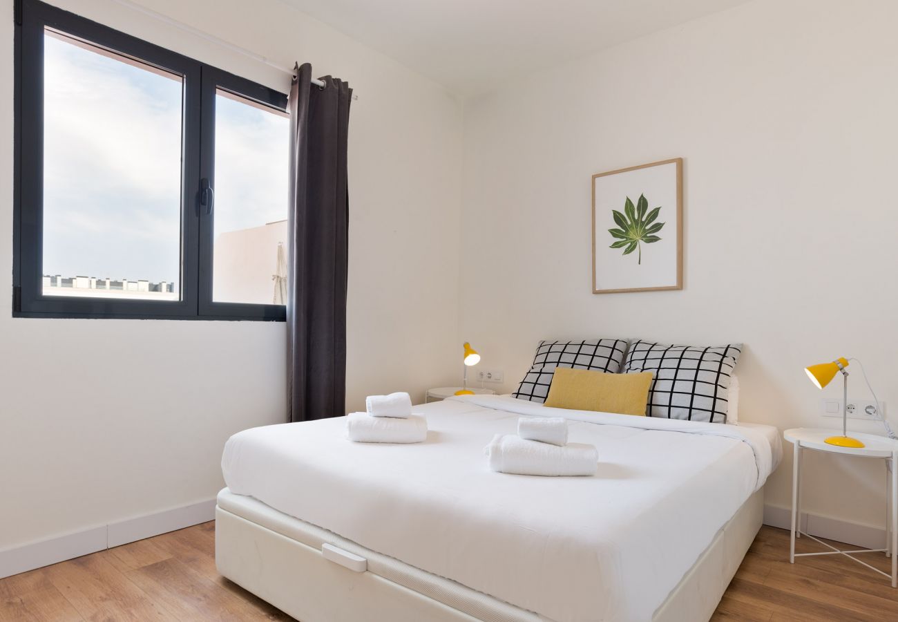 Apartamento em Hospitalet de Llobregat - Olala Urban Chill 2-Bedroom Apartment | Terrace