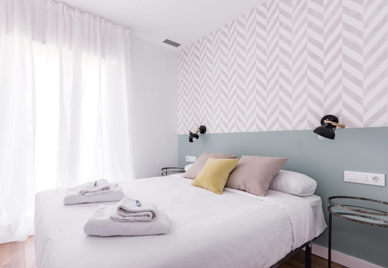 Apartamento em Madrid - Olala Style 3-Bedroom Apartment with Balcony 9.2