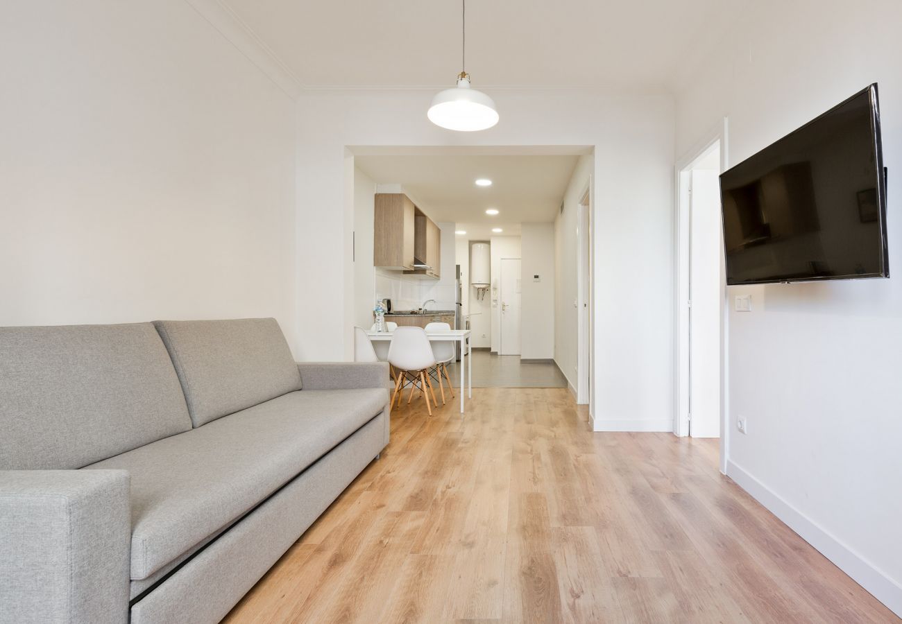 Apartamento em Hospitalet de Llobregat - Olala Santiago Apartment 2.3 | 16 min. Pl. España