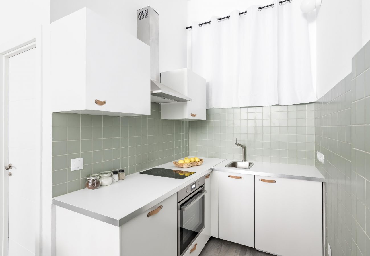 Apartamento em Madrid - Cool Apartment Bajos 