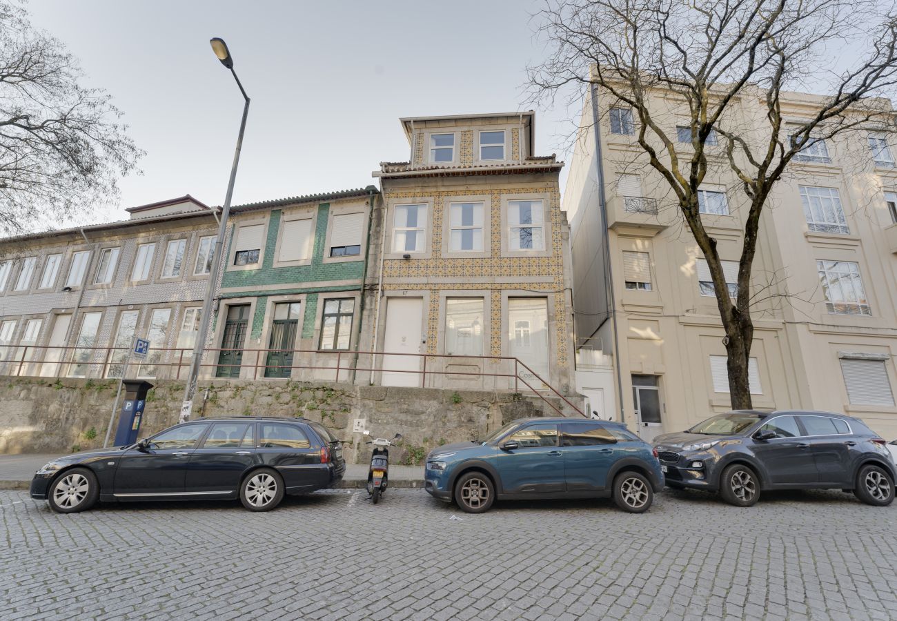 Quarto em Porto - Cosme Studio Apartment by Olala Homes