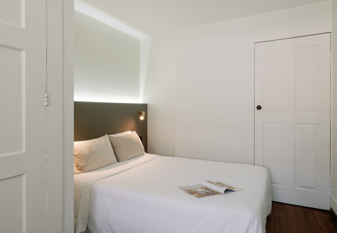 Quarto em Porto - Cosme Studio Apartment by Olala Homes