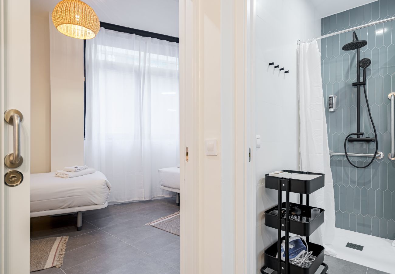 Apartamento em Madrid - Olala Color Apartment Bajos A Accesible