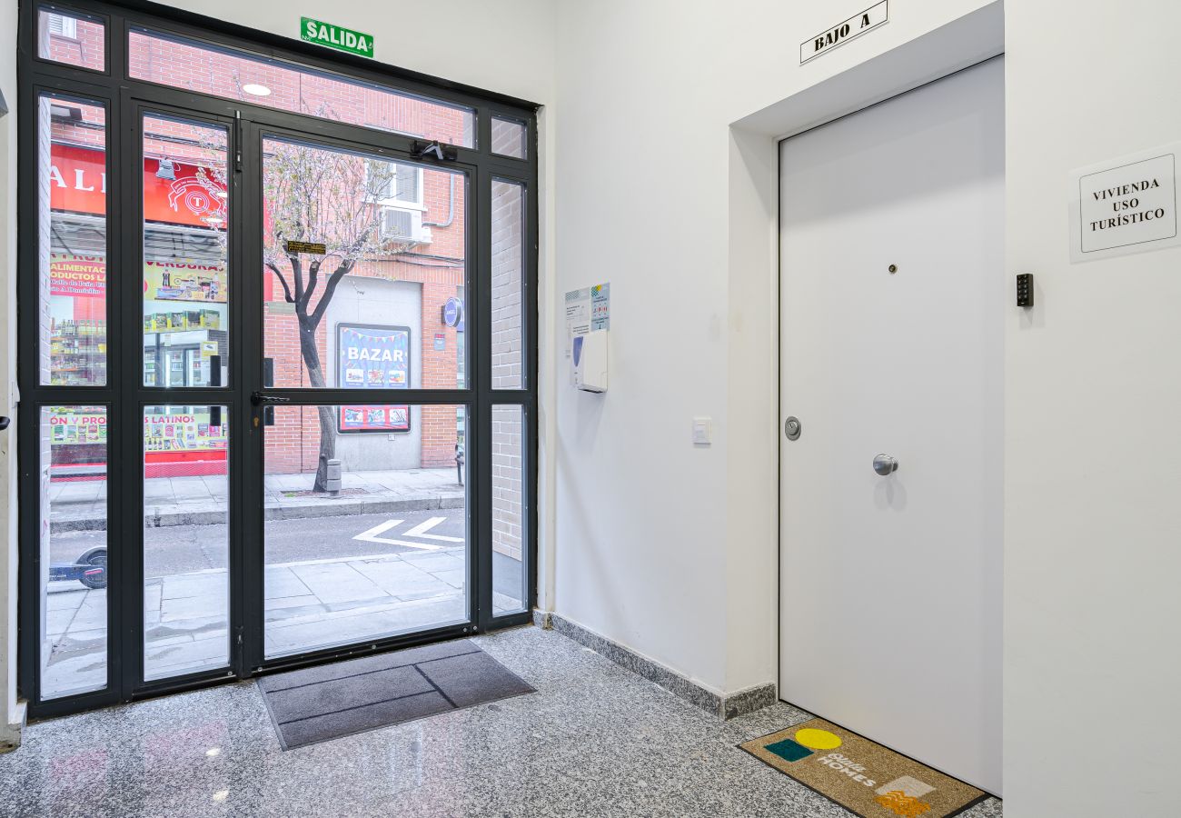 Apartamento em Madrid - Olala Color Apartment Bajos A Accesible