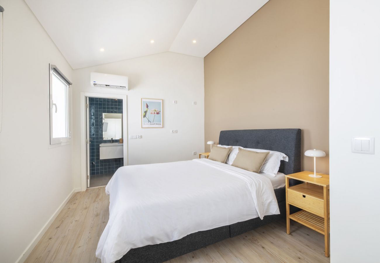 Quarto em Lisboa -  Lisbon Oriente Suites -  Double Room by Olala Homes 