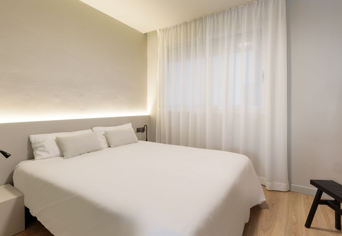 Apartamento em Barcelona - Casanova - Superior One Bedroom Apartment by Olala Homes