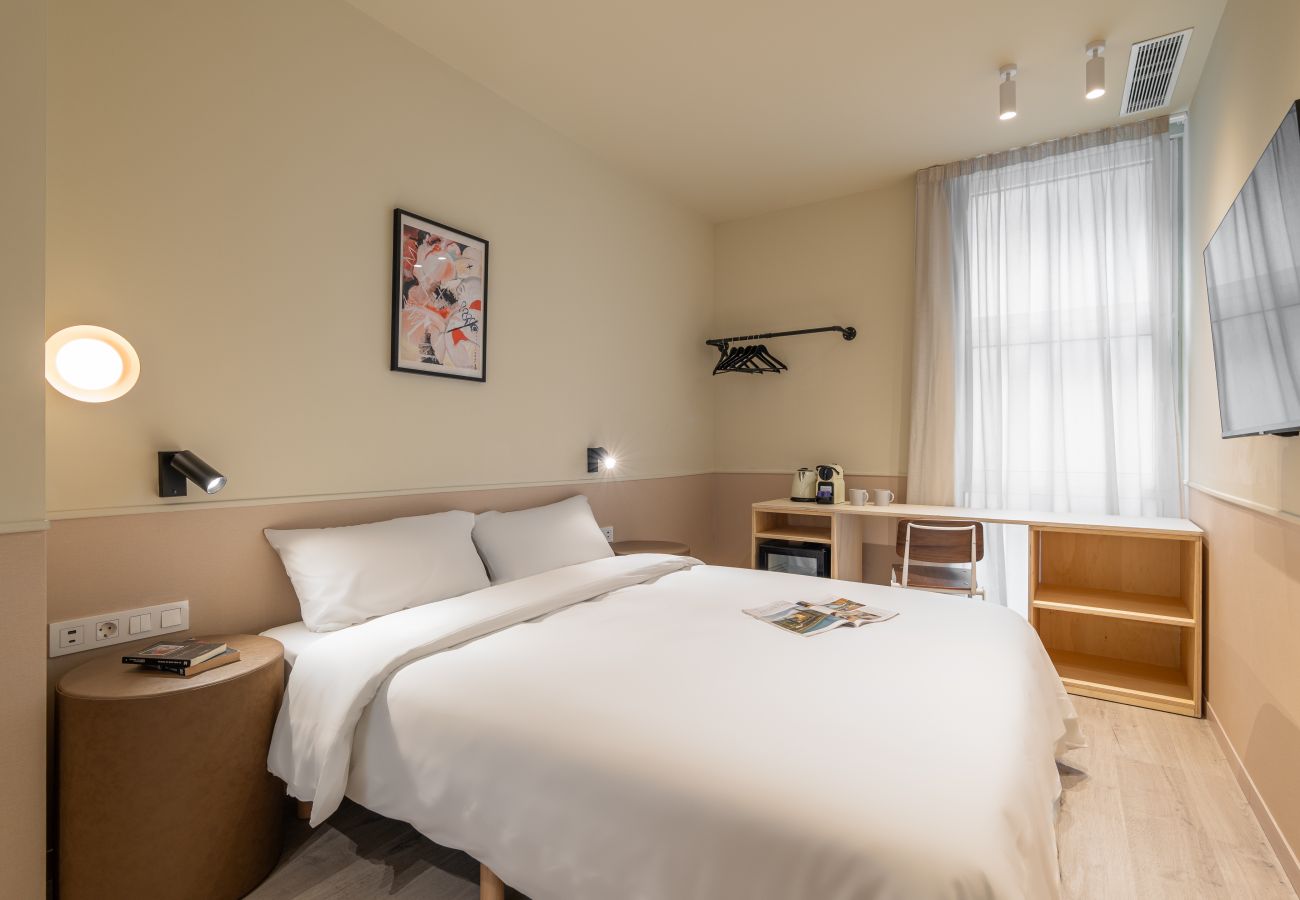 Quarto em Hospitalet de Llobregat - Olala La Florida - Triple Suite