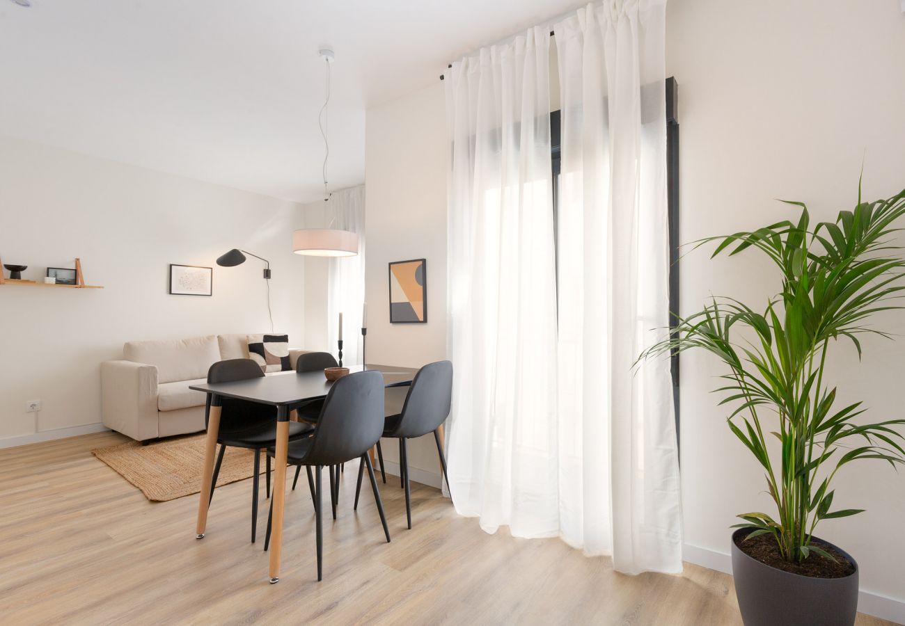 Apartamento em Hospitalet de Llobregat - Urban Chill Superior Apartment with Balcony by Olala Homes