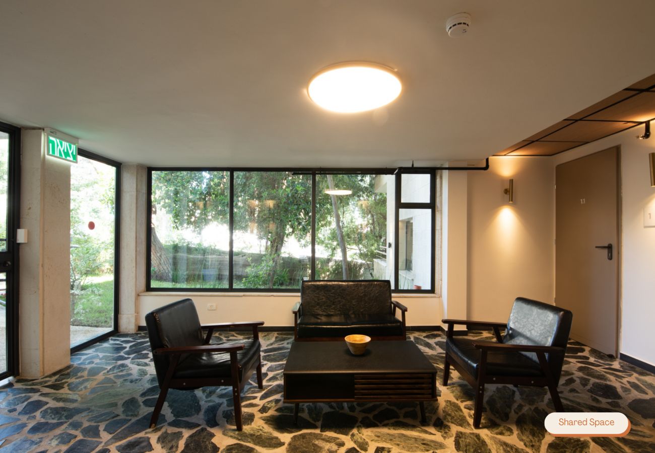 Rent by room in Haifa - Olala Carmel Suite Double Room