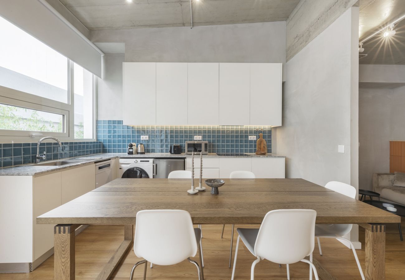 Studio in Lisbon - Lisbon Oriente Apartment with Patio (5 guests) by Olala Homes 