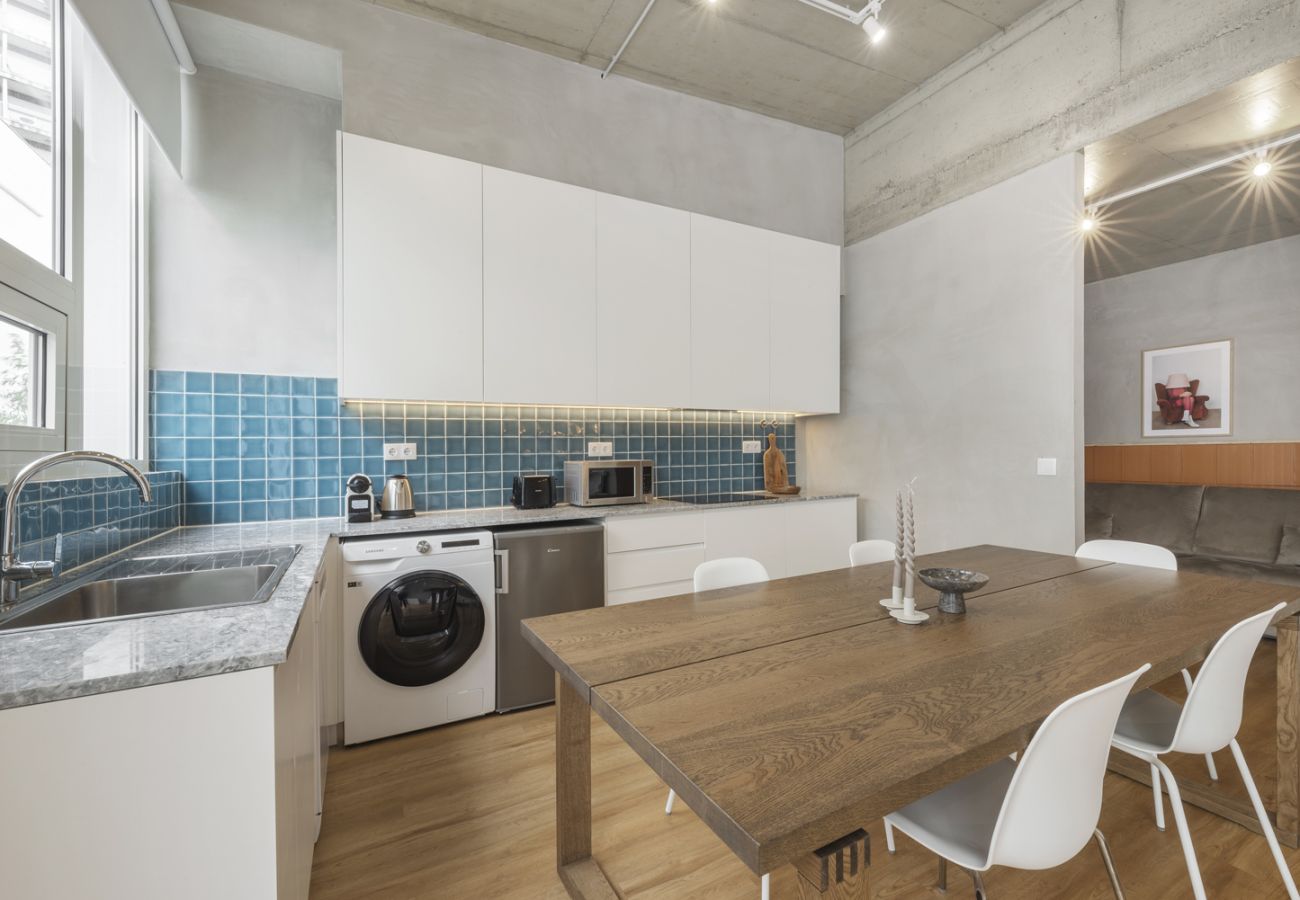 Studio in Lisbon - Olala Lisbon Oriente Apartment with Patio (5 guests)